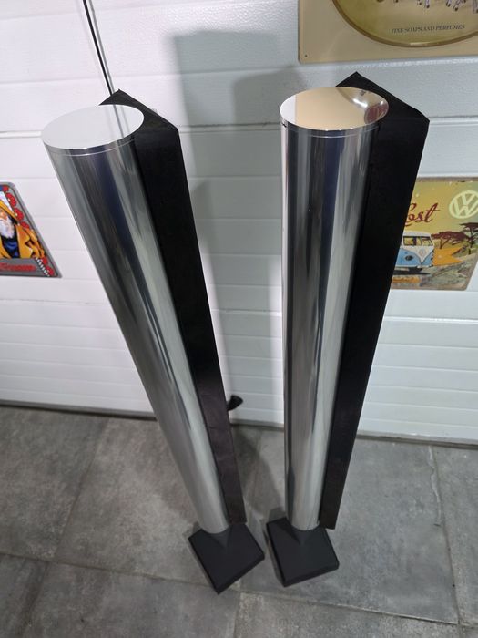 Boxe active BANG & OLUFSEN BEOLAB 8000, de podea ,aluminiu body