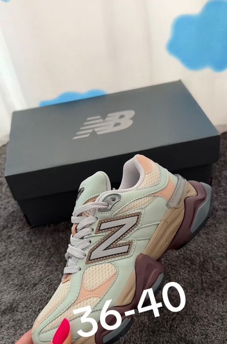 New Balance 9060