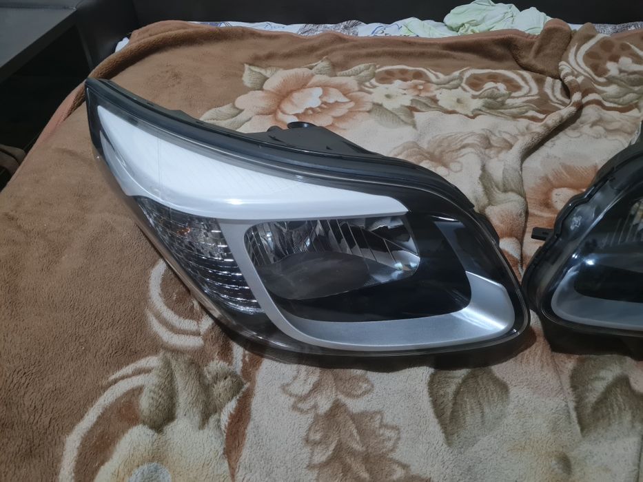 Фары на  кия рей Ray