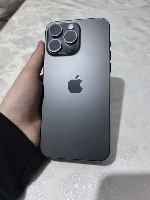 iPhone 15 Pro Max 99 батарея