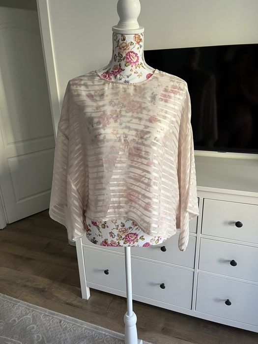 Bluza noua, marimea M