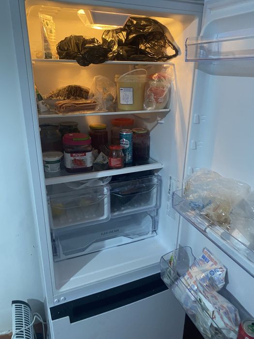 Холодильник Indesit