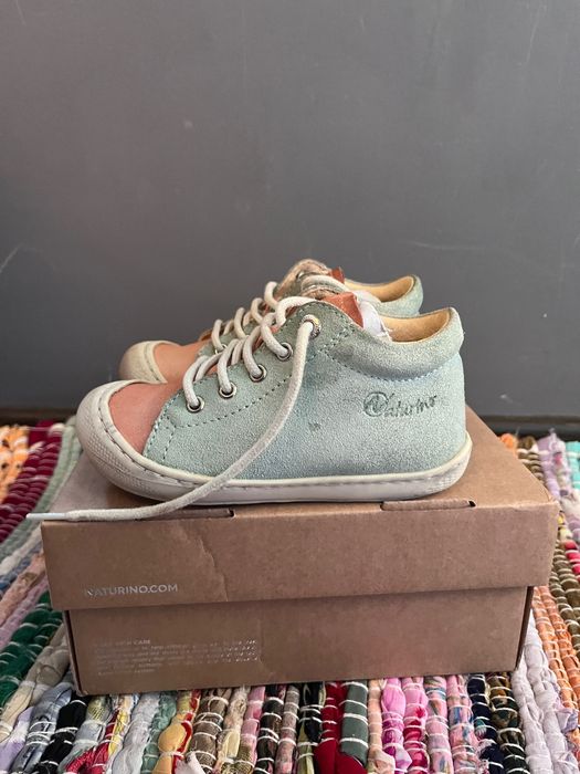 Pantofi Naturino marimea 24