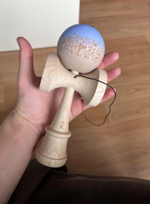Vand kendama tama miguel noua si ken nou miguel