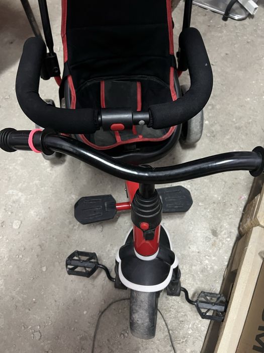 Трёхколёсный велосипед