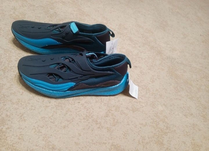 Новые беговые Рибок, 44 размер, оригинал