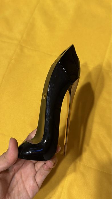 Оригинал парфюм Carolina Herrera
