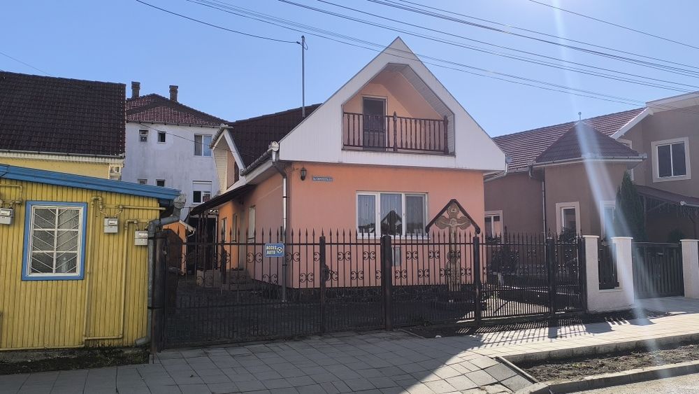 Vând casă în Ludus