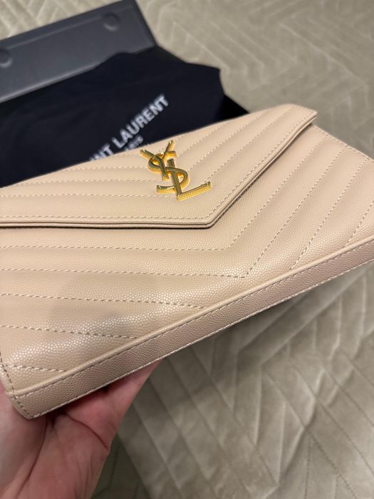 Сумка Saint Lourent Classic Cassandre