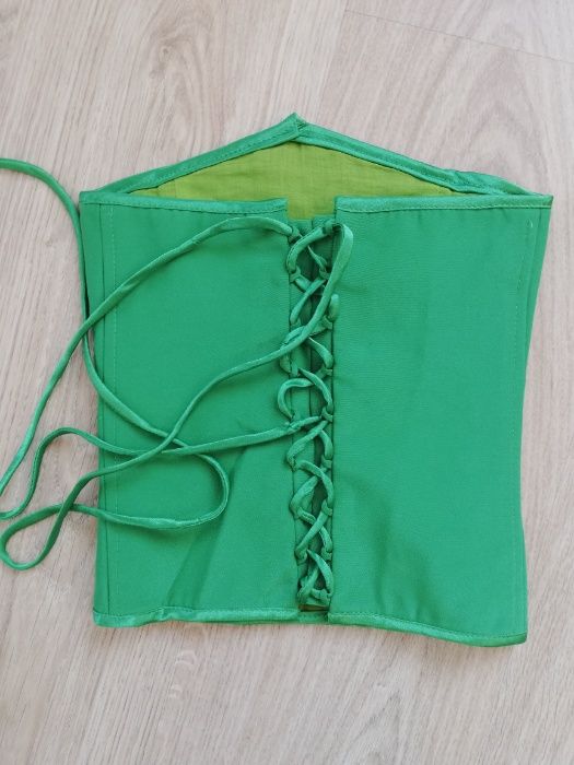 Костюм ёлочки на 7-8 лет