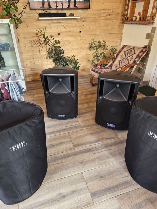 Vind boxe himax 60 a active  impecabile