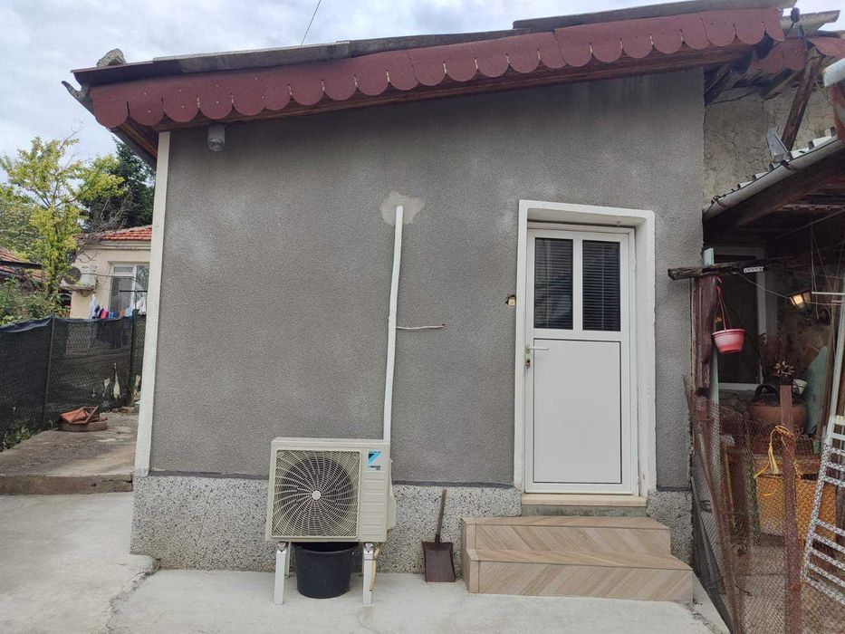 Къща около градски парк Добрич