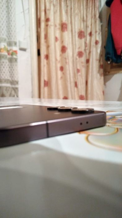 Samsung S24 128/8 в идеальном состояний