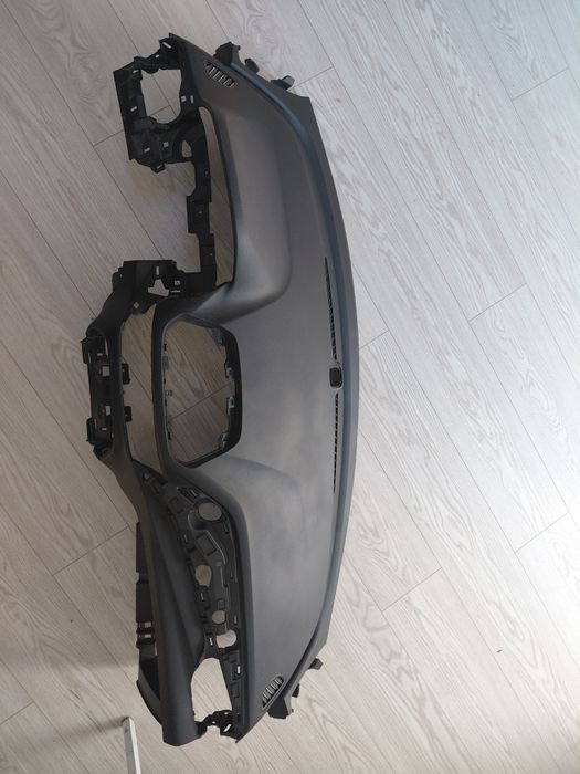 продаётся новый панел от шевроле оникса