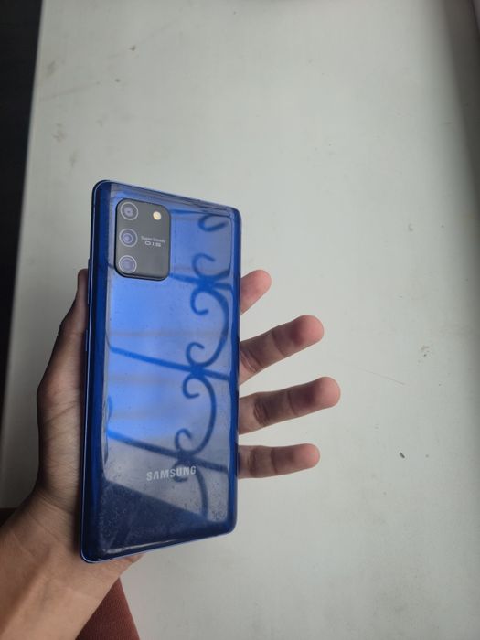 Samsung S10 lite