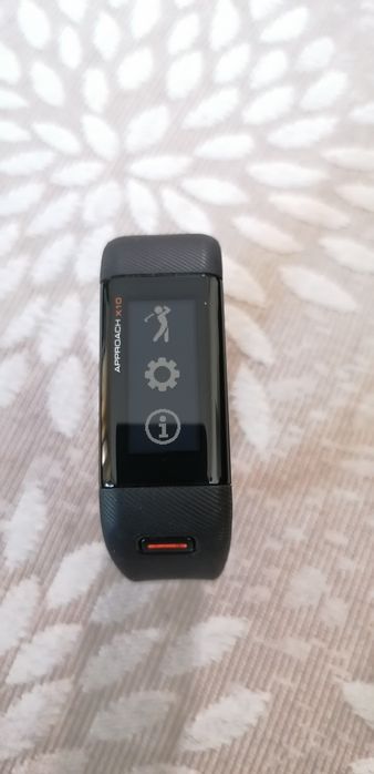 Голф часовник (гривна) GARMIN