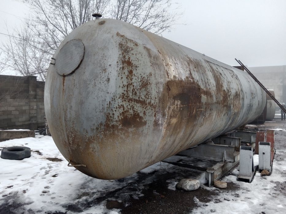 Ёмкости, бочки, цистерна.