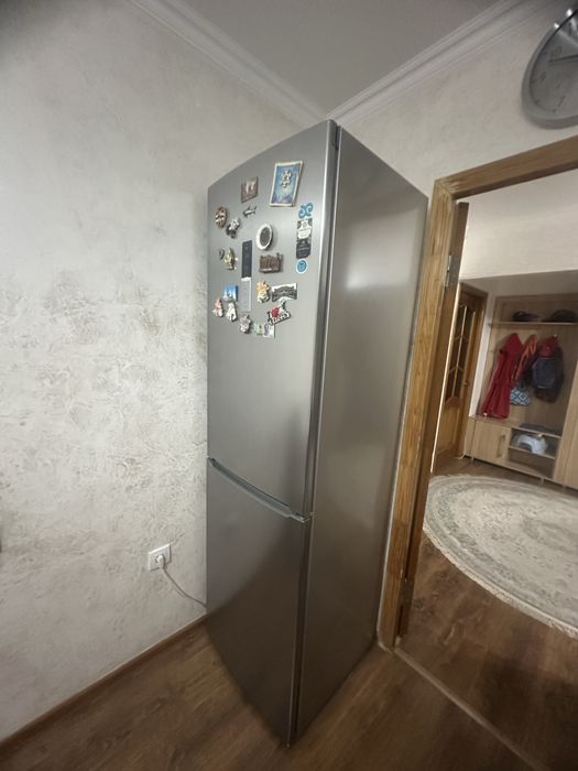 Срочно продается холодильник