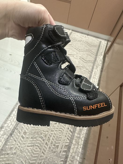 Ортопедический обувь