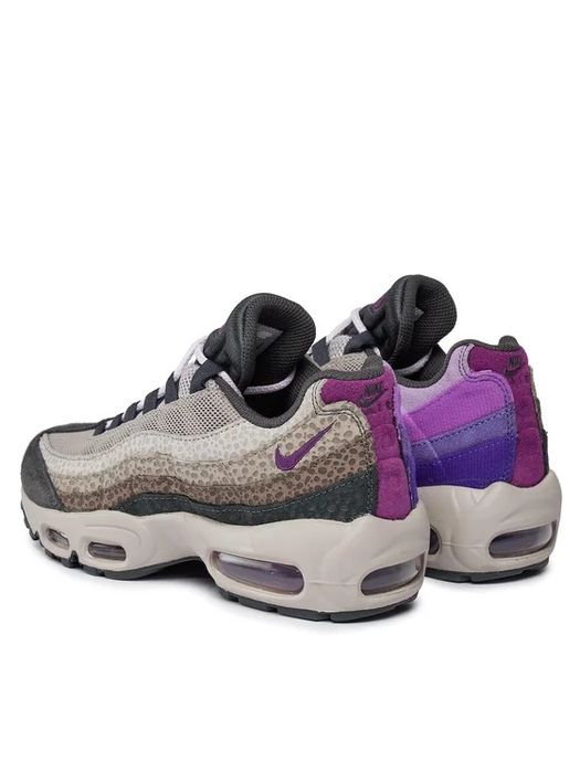 Дамски маратонки Nike Air Max 95
"Safari Viotech"