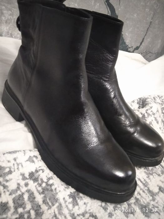 Ботинки 39  жен кожа