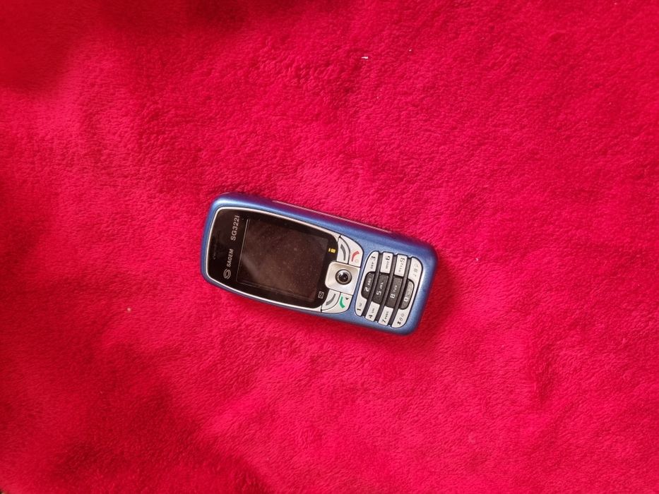 Telefon Samsung și sagem pentru colecție