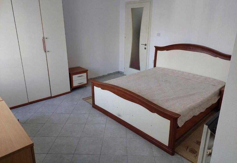 Двустаен имот в кв.Обеля 2