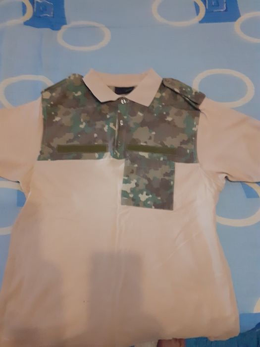 Tricou combat FT cu guler.