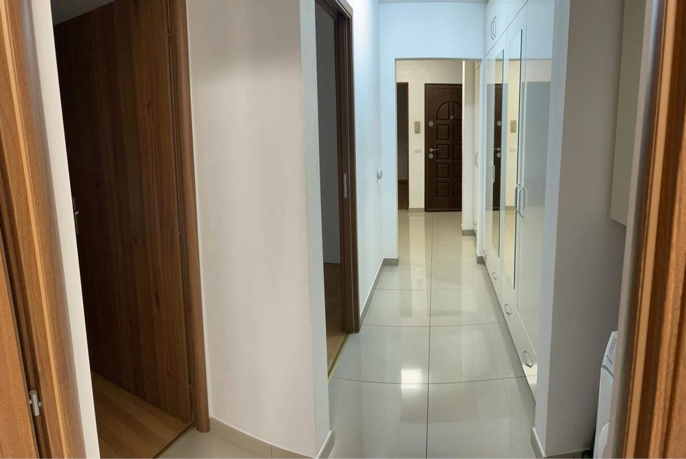 Direct Proprietar: Apartament 3 camere, complet decomandat și renovat – Zona Lipovei