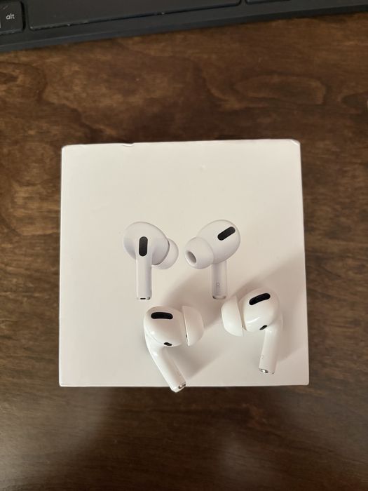 Наушники Apple AirPods 2