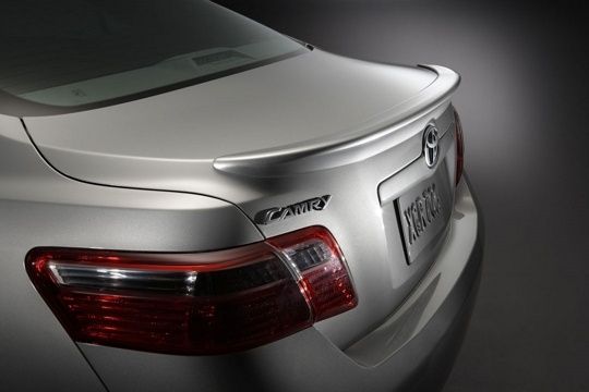 Спойлер на TOYOTA Camry V40