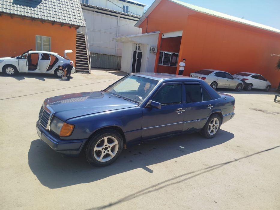 Мерседес 124, 2.8 продам