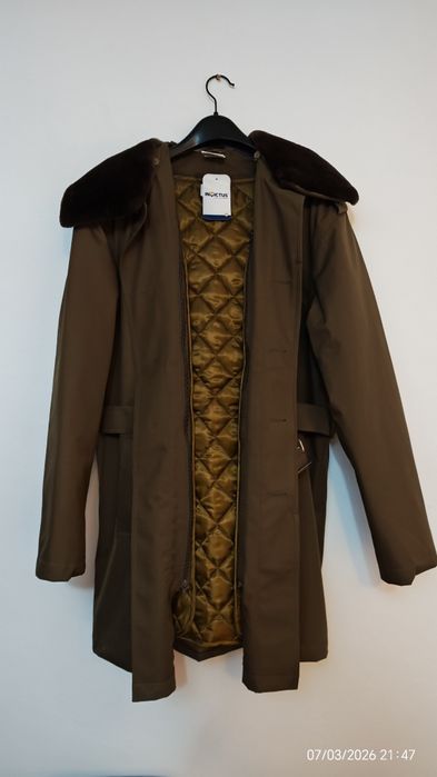 Palton bărbătesc matlasat cu sacou