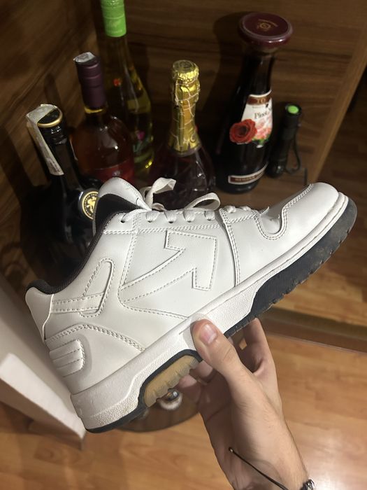 Off white out of office 42