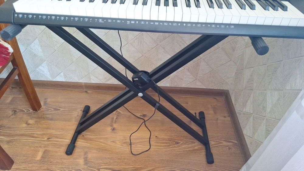 CASIO. CT-X800+Стойка.Новое электронное пианино