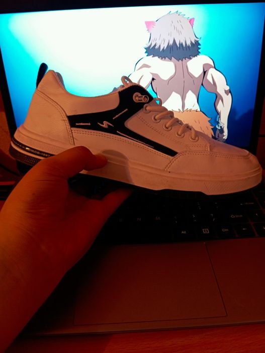 Летние кроссовки 43 размер