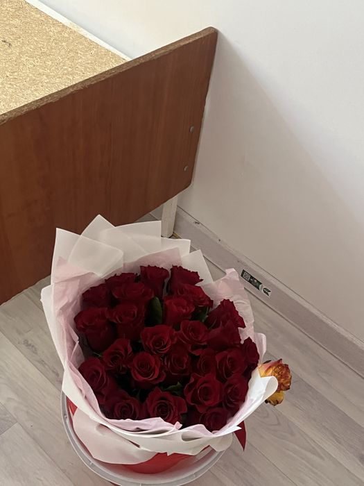 Букеты на красивый красный розы