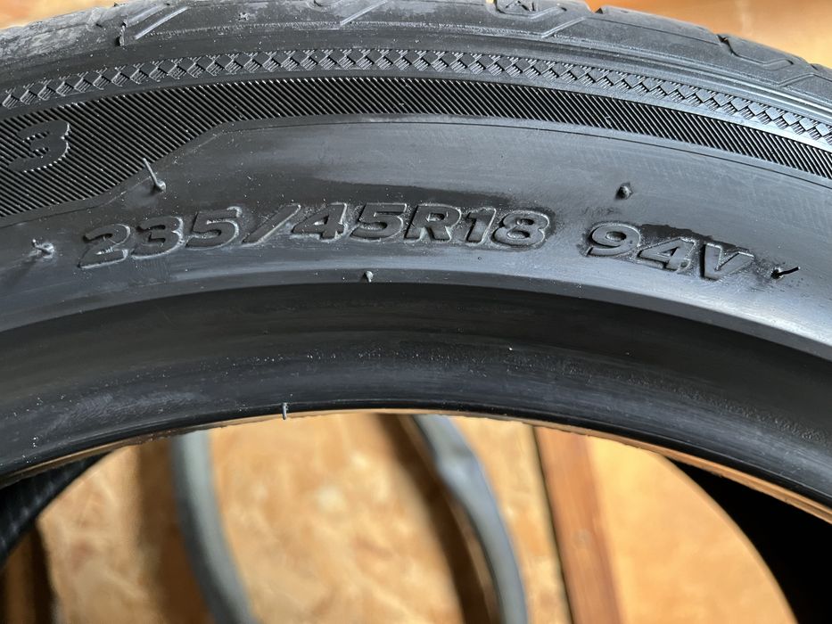 2бр. летни гуми Hankook Ventus prime 3-235/45/18
