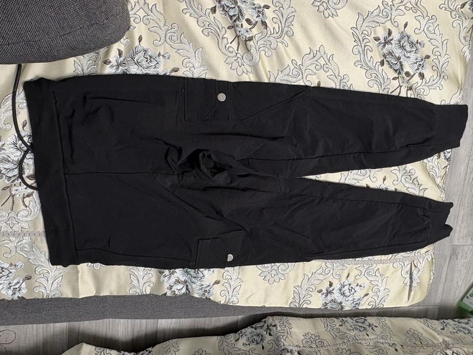 Pantaloni made by Society