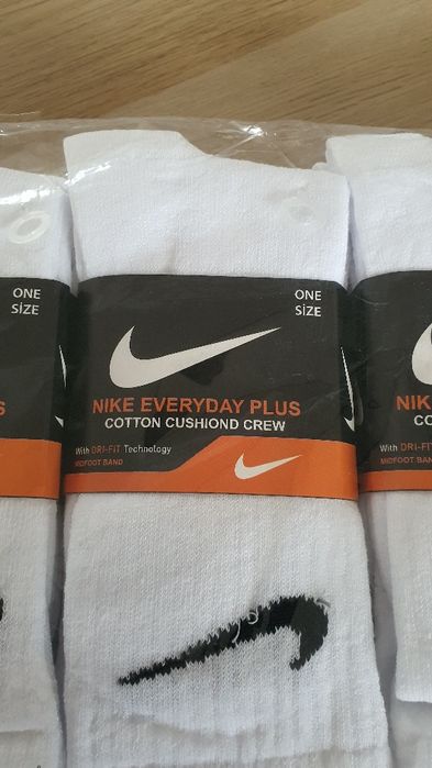 Set 12 perechi sosete Nike lungi mărimea 36-41 noi