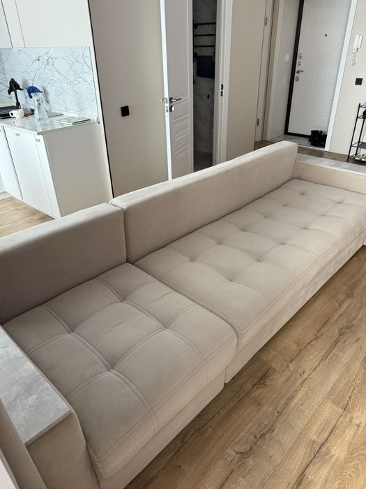 Продается диван.