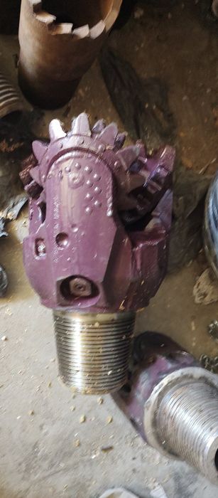 Сондажно триролково длето