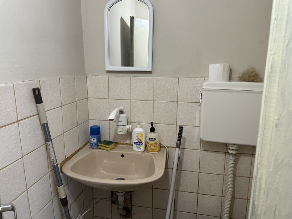 Дава се под наем Магазин в Варна, Гранд Мол Варна - 15 кв.м за 204 € - Снимка #7