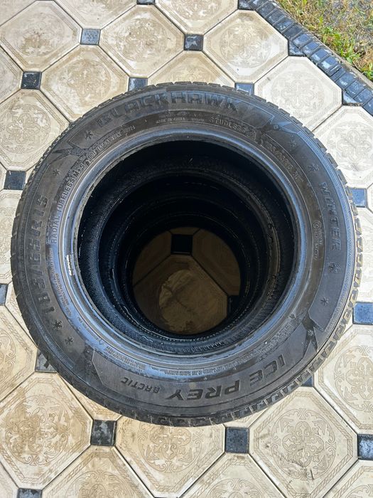 Продам шину 185/65/R15