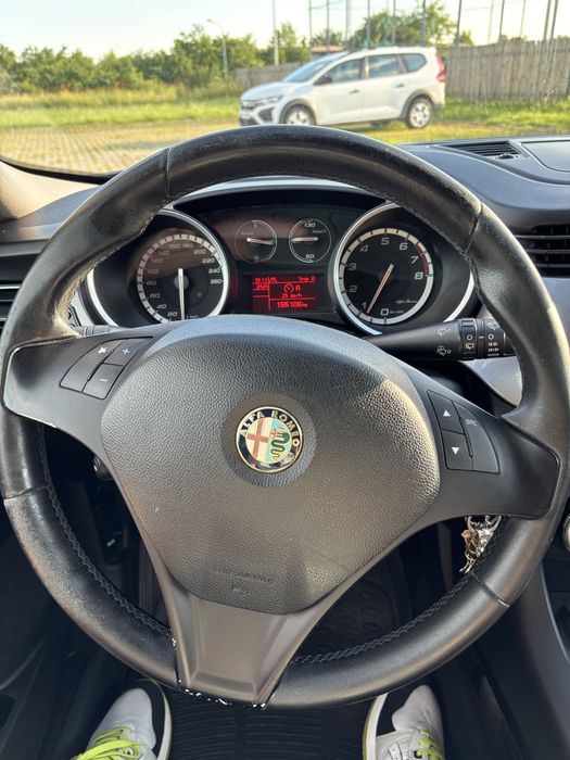 ALFA ROMEO Giulietta 2012 — imagine 5