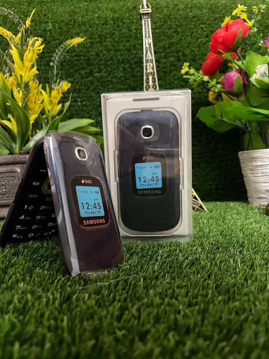 Samsung Gusto 3 Duos Yengi Dualsim Dostavka GSM 2 ta ekran