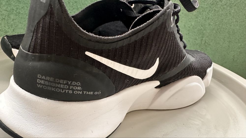 Маратонки Nike Superrep