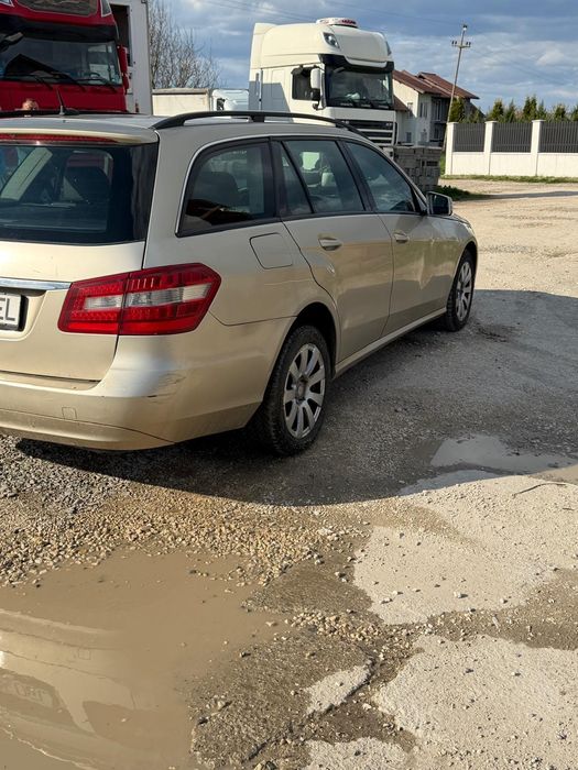 Mercedes E class