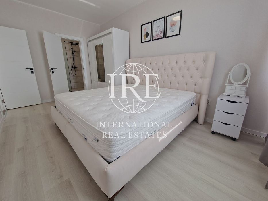 Слънчев тристаен апартамент! Живописна локация! Панорамна гледка!