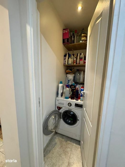 Apartament 3 camere, 89 mp, zona Sasar